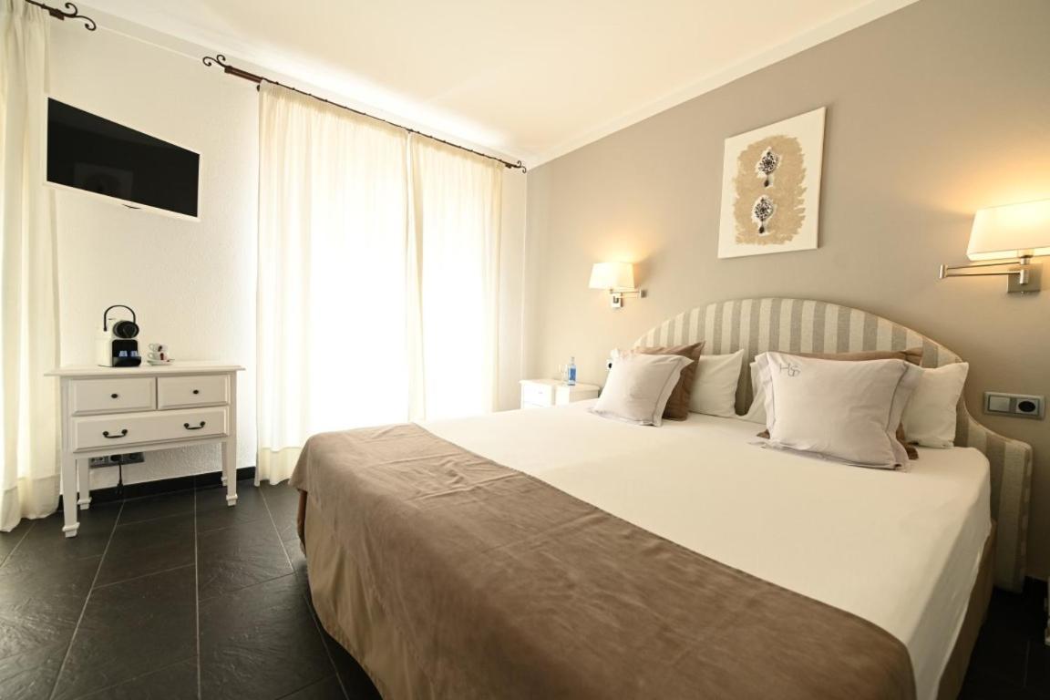 Stadthotel Santanyí Esterno foto