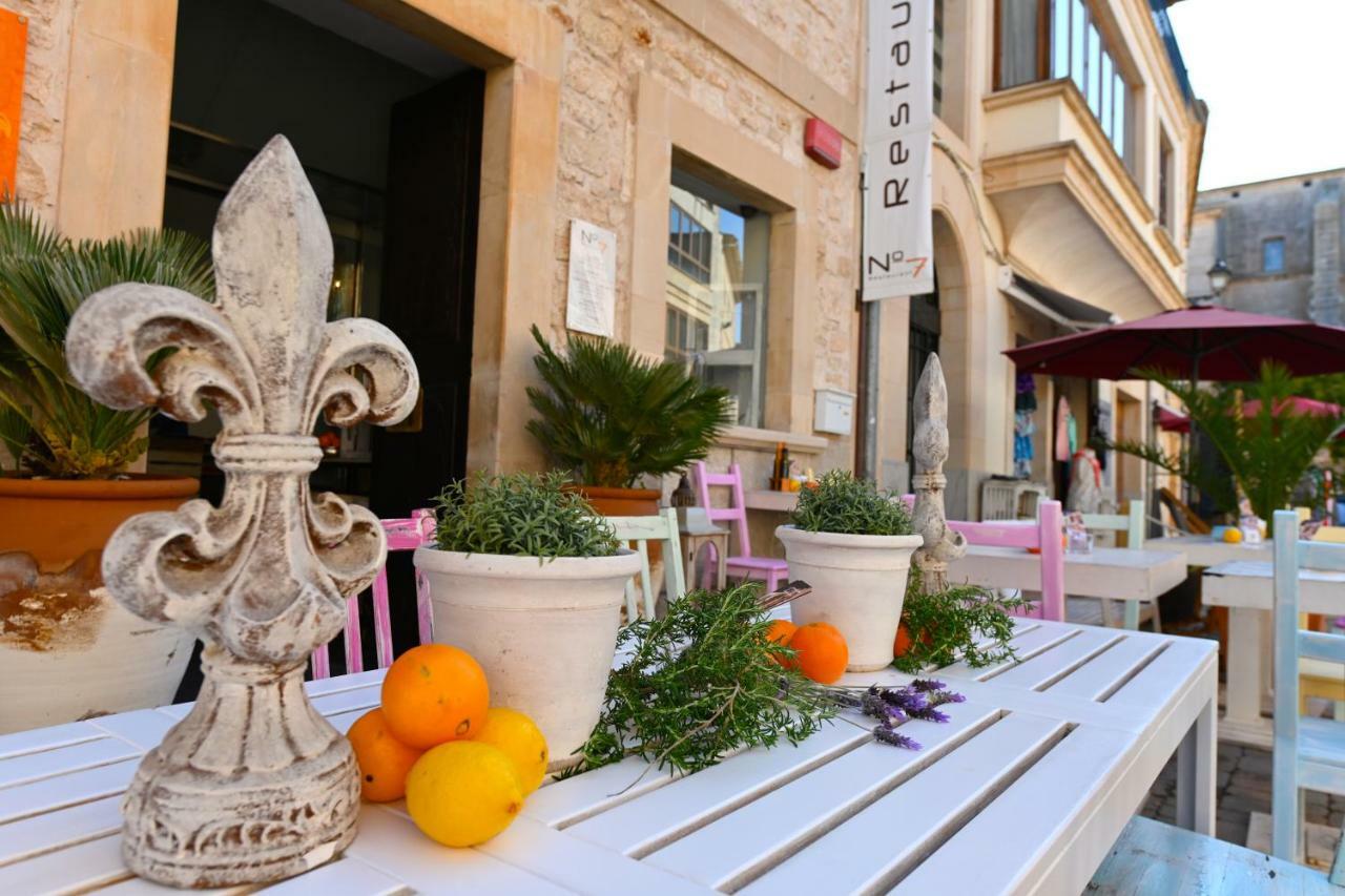 Stadthotel Santanyí Esterno foto